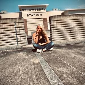 Meet your Posher, Lily